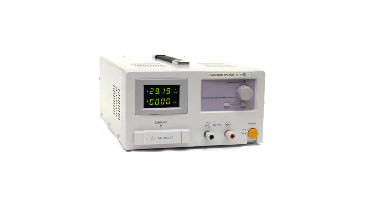 Источник питания АКТАКОМ APS-3103L